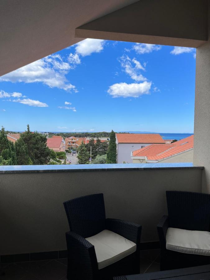 Florena Novalja Buitenkant foto